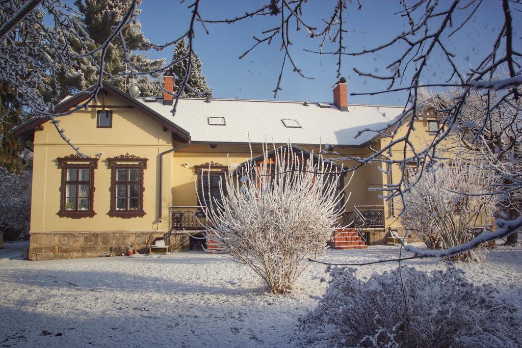 Apartments Simakova Vila Turnov Zewnętrze zdjęcie